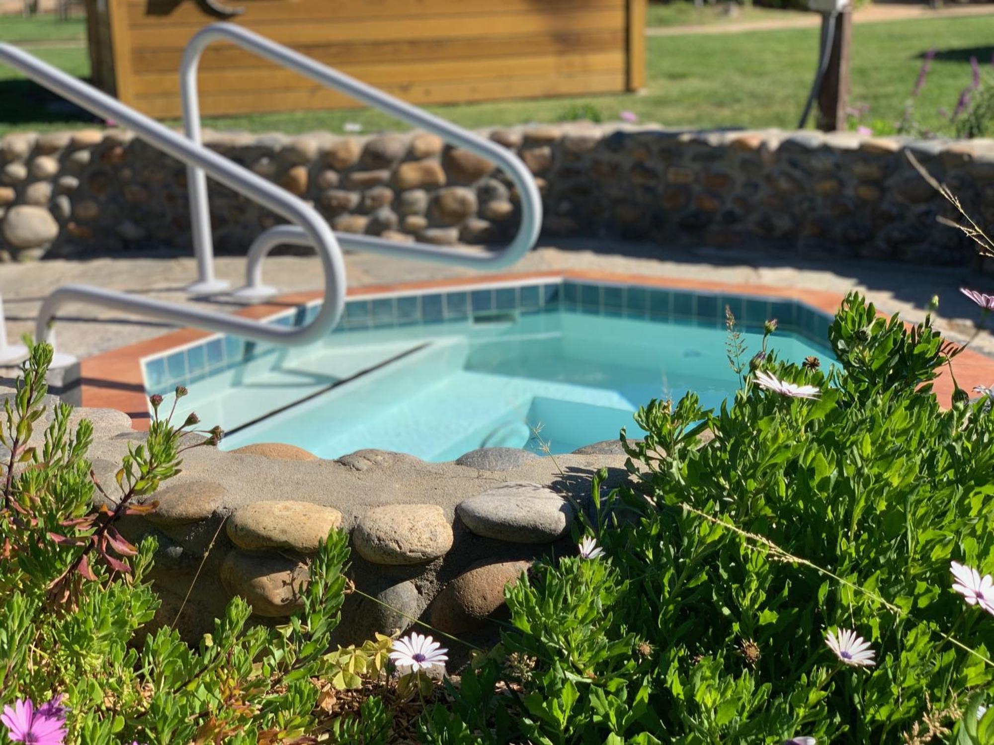 Contenta Inn Carmel Valley Esterno foto